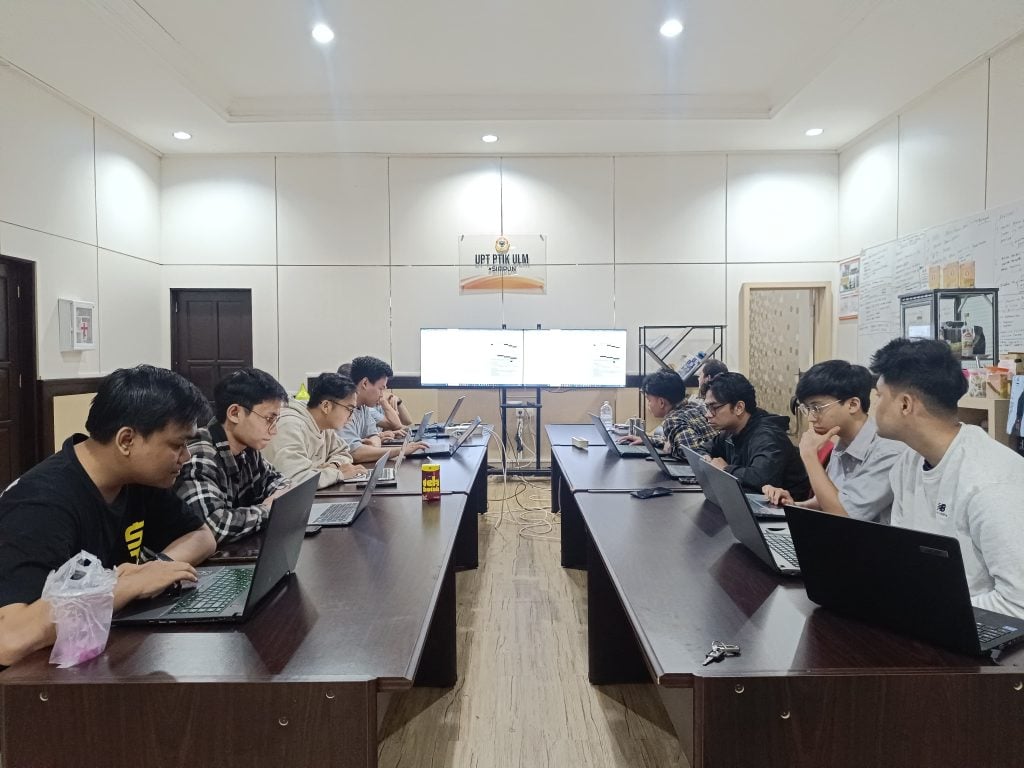 Evaluasi Kinerja UPA TIK Tahun 2024